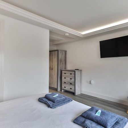 Spacious, Modern 2 Bed Apartment With Ensuites Шефилд Экстерьер фото